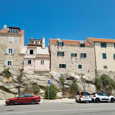 Alida Luxe Apartment Split